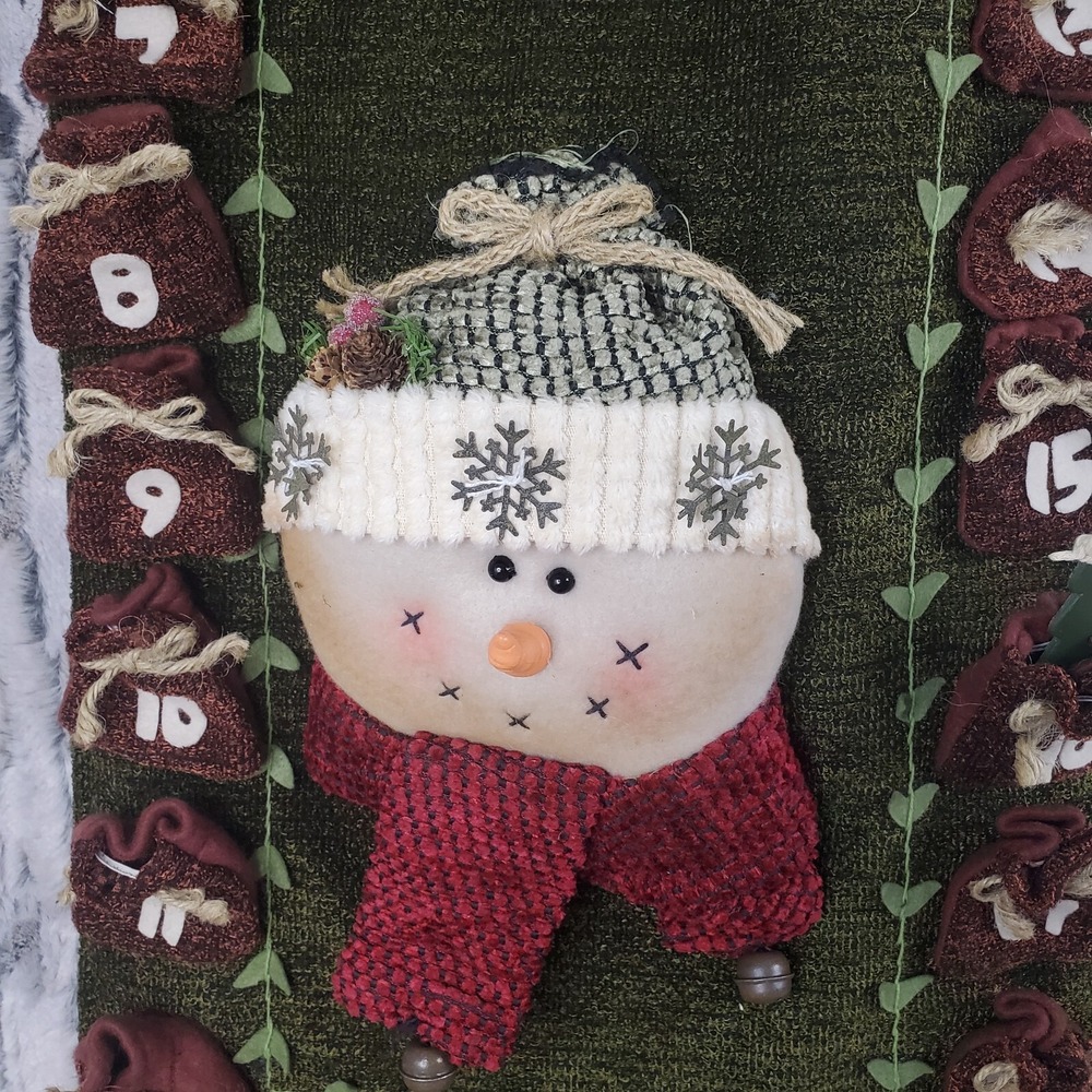 Dan Dee Christmas Advent Calendar Stuffed Snowman - Wooden Tree Day Marker